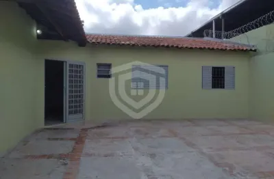 Casa para venda na santa edwiges com 2 quartos 1 banheiro e 1 vaga de garagem