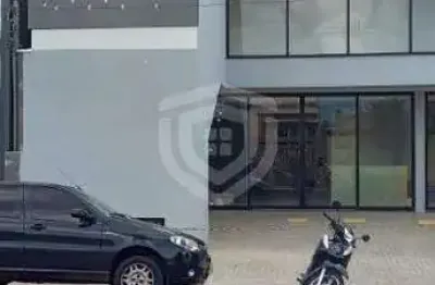 Venda i prédio comercial com 02 andares i 05 salas i centro i bauru