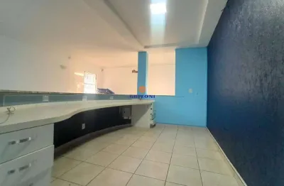 Prédio comercial vila santa izabel | 7 salas | 4 banheiros | 1 vaga |