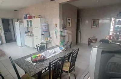 Casa com 3 quartos à venda no Jardim Guadalajara, Bauru 