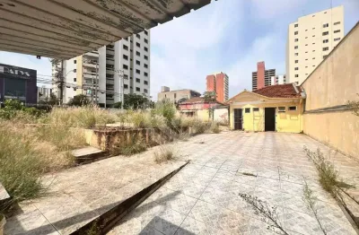 Terreno para locação com 550m² próximo ao centro da cidade