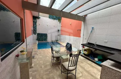 Casa com 3 quartos à venda na Vila Souto, Bauru 