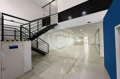 Imóvel comercial para locação pronto para clínicas 600m²– vila aviação.