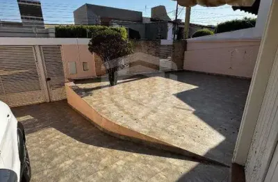 Casa com 3 quartos à venda no Jardim América, Bauru 