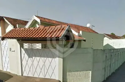 Casa com 3 quartos à venda na Vila Souto, Bauru 