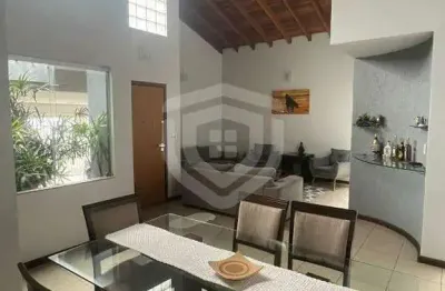 Casa com 4 quartos à venda na Vila São João da Boa Vista, Bauru 