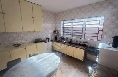 Casa com 3 quartos à venda na Vila Bonfim, Bauru 