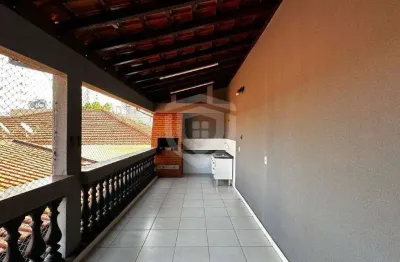Casa com 3 quartos para alugar na Vila Altinópolis, Bauru 