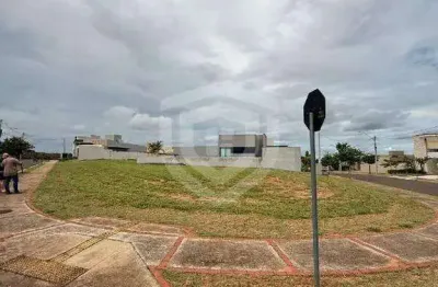 Terreno à venda no Residencial Estoril Premium, Bauru 