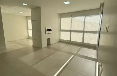 Apartamento com 3 quartos para alugar no Centro, Balneário Camboriú 