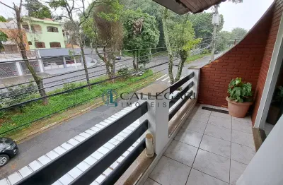 Casa com 3 quartos à venda na Avenida Ibirapitanga, 536, Vila Pires, Santo André