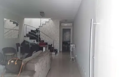 Sobrado de 3 suítes na chácara santo antônio - sp por r$ 1.200.000