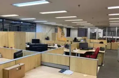 Sala comercial de 130m² no jabaquara, são paulo - locação por r$5.000 .
