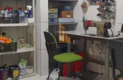 Sobrado em vila tolstoi, são paulo: 169m², 3 quartos, 2 banheiros - venda por r$800k