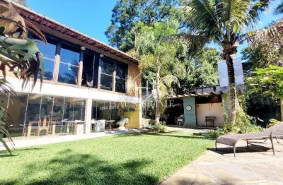 Casa à venda em cotia, jardim colibri, com 3 quartos, com 213 m², condomínio jardim colibri