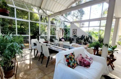 Casa à venda em cotia, jardim colibri, com 3 quartos, com 403 m², condomínio jardim colibri