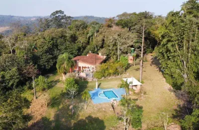 Chácara à venda em cotia, caputera, com 4 quartos, com 25000 m²