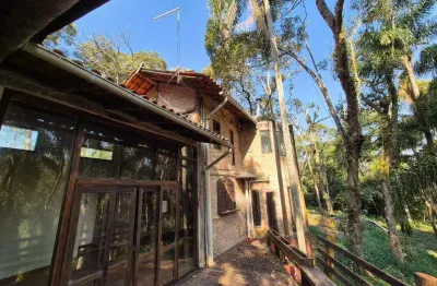 Chácara à venda em cotia, jardim santa paula, com 3 quartos, com 2085 m²