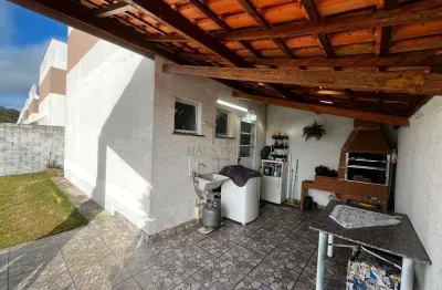 Casa à venda em cotia, água espraiada (caucaia do alto), com 2 quartos, com 50 m²