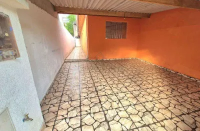Casa para alugar em Cotia, Jardim Japão (Caucaia do Alto), com 2 quartos, com 70 m²