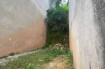 Terreno com 125 m², em aclive e ótima localização no parque dos camargos - barue