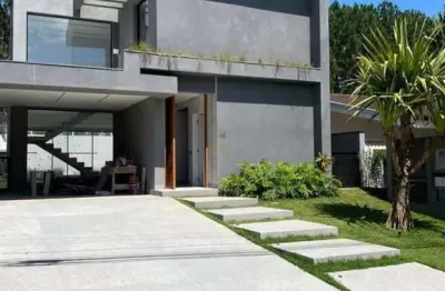 Casa com 4 dormitórios à venda, 315 m² por r$ 4.300.000 - alphaville 04 - santan
