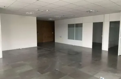 Sala comercial com 127 m² para locação em alphaville! (11) 94584-8250 whatsapp