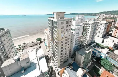 Apartamento à venda na Rua 319, Meia Praia, Itapema