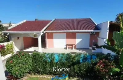 Casa com 5 quartos à venda na Rua Canadá, 755, Atami, Pontal do Paraná