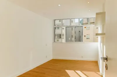Apartamento com 2 quartos à venda em Copacabana, Rio de Janeiro 