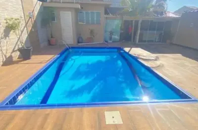 Sobrado impecável com piscina mobiliado, próximo ao atacado cestto