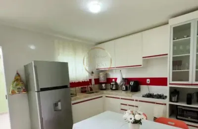 Casa à Venda Village I Porto Seguro, 2 Suítes, 100m², R$720mil