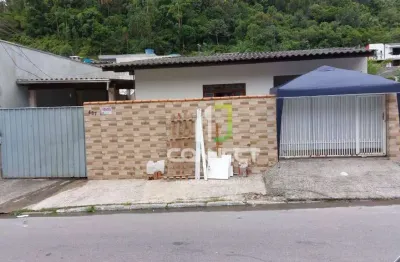 Casa com 3 dormitórios à venda, 275 m² por r$ 2.320.000,00 - fazenda - itajaí/sc