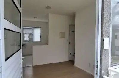 Vivendas do rio 2 - oportunidade  com quintal por 130 mil (repasse)