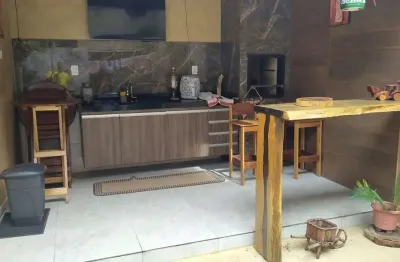 Casa 2 Pavimentos na Sacramenta – Planejados, Segurança Completa e Ótima Localização