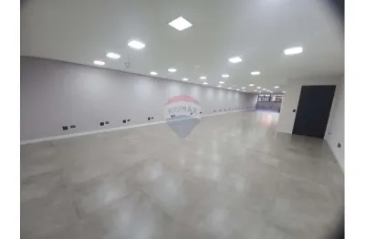 Sala comercial para alugar na Vila Bocaina, Mauá 