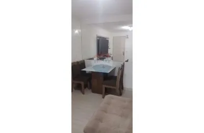 Apartamento com 2 quartos para alugar no Jardim Paranavaí, Mauá 