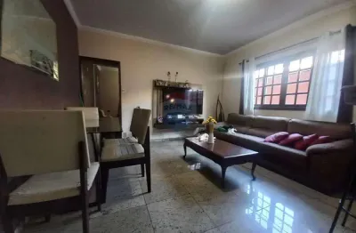Casa com 3 quartos à venda no Parque São Vicente, Mauá 