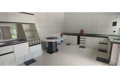 Casa com 3 quartos para alugar na Vila Nossa Senhora das Vitórias, Mauá 