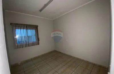 Sala comercial em excelente localização/jardim primavera.