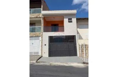 Casa com 2 quartos à venda no Jardim Santa Lídia, Mauá 