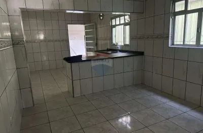 Casa com 4 quartos à venda no Jardim Aracy, Mauá 