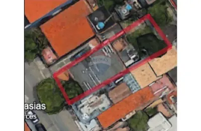 Terreno à venda no Parque São Vicente, Mauá 