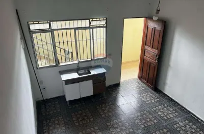 Casa com 3 quartos para alugar no Jardim Oratório, Mauá 