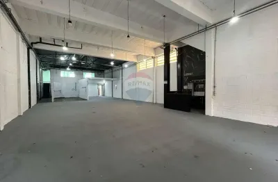 Barracão / Galpão / Depósito para alugar na Vila Bocaina, Mauá 