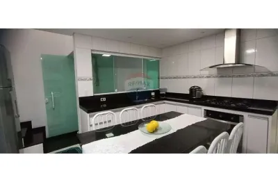 Casa com 3 quartos à venda na Rua Prefeito Doutor Dorival Resende da Silva, 01, Alto da Boa Vista, Mauá