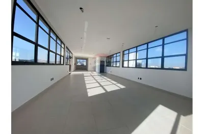 Prédio para alugar no Matriz, Mauá 