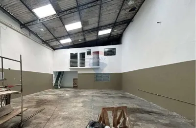 Barracão / Galpão / Depósito para alugar no Capuava, Mauá 