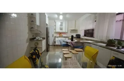 Casa com 3 quartos à venda na Avenida Kenzo Sasaki, 173, Jardim Camila, Mauá