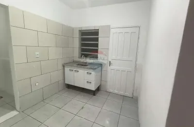 Casa com 1 quarto para alugar no Jardim Primavera, Mauá 